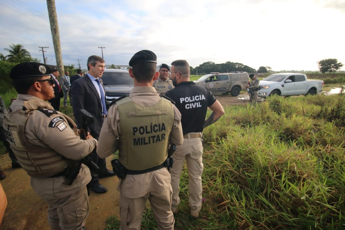 Secretário analisa terrenos para nova unidade integrada da PM e PC em Cachoeira - 