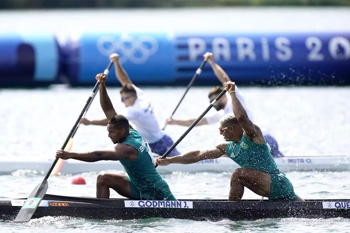 Paris 2024: Baianos Isaquias Queiroz e Jacky Goldmann vencem bateria e passam para as semifinais da Canoagem - 