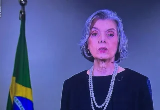 Em pronunciamento, Cármen Lúcia convida cidadãos a votar nas eleições municipais - 