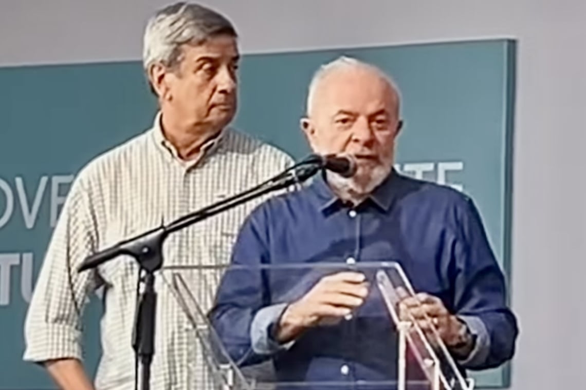 Lula pede que claque petista respeite prefeito de Feira de Santana - 