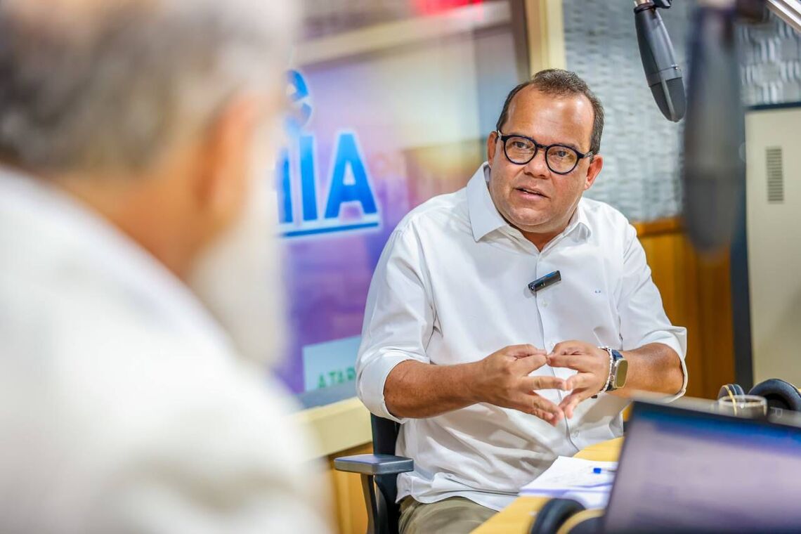 Geraldo Jr critica falta de adesão ao programa federal para construção de novas creches em Salvador - 