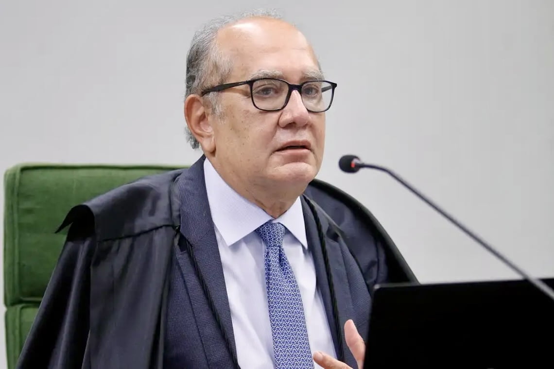 Gilmar Mendes diz ser ‘muito difícil’ reversão de inelegibilidade de Bolsonaro no STF  - 