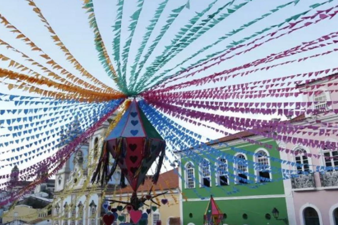 Veja programação do São João em Paripe e Pelourinho neste domingo - 