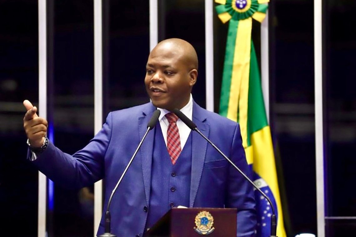 Após denúncias de assédio, governo Lula convoca Silvio Almeida e admite ‘gravidade’; ministro nega acusações - 