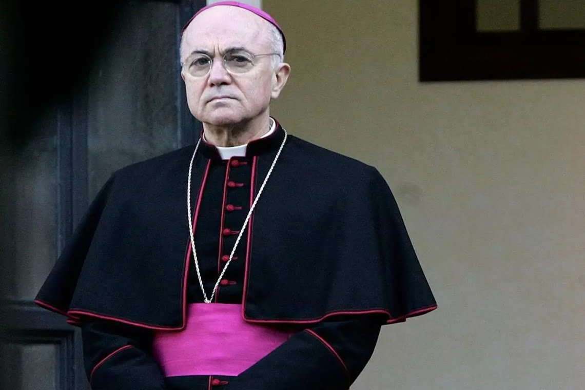 Ex-núncio dos EUA e opositor do papa é excomungado - 