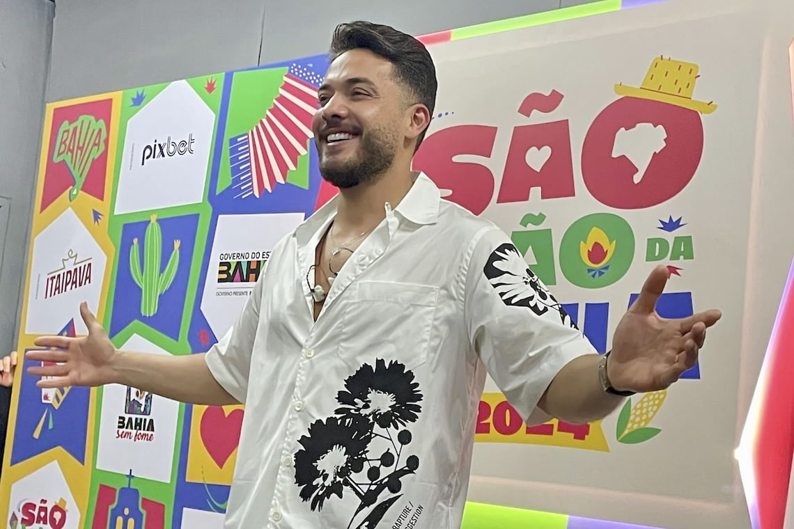 Wesley Safadão reúne milhares de fãs no Parque de Exposições de Salvador - 