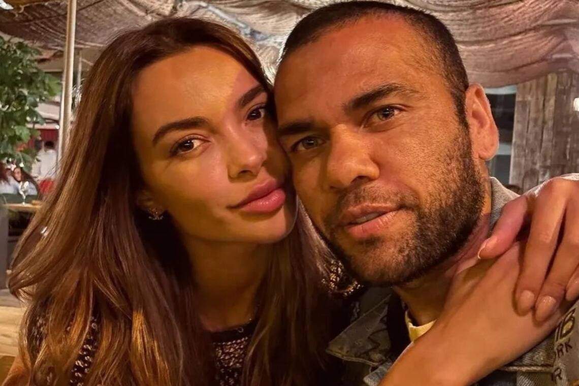 Joana Sanz compartilha primeiras fotos com Daniel Alves após saída da prisão - 