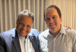 Antonio Brito e Elmar Nascimento se juntam a Boulos em projeto contra supersalários - 