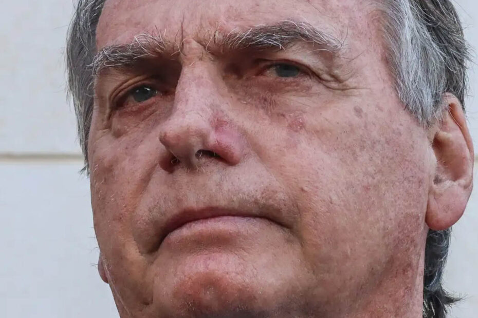 PF: Bolsonaro teve pleno conhecimento e atuou de forma ‘direta e efetiva’ para tentar golpe - 