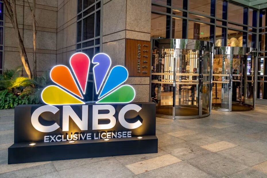 Canal CNBC Brasil estreia com cobertura econômica e anuncia chegada a operadoras e streaming - 