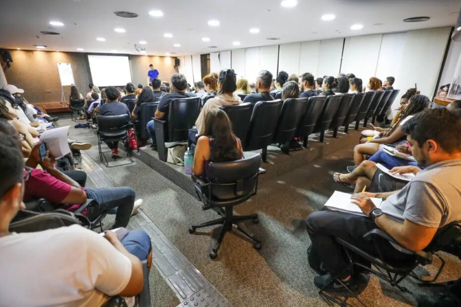 Resultado do CNU é adiado para fevereiro de 2025 após acordo judicial e correções na prova - 