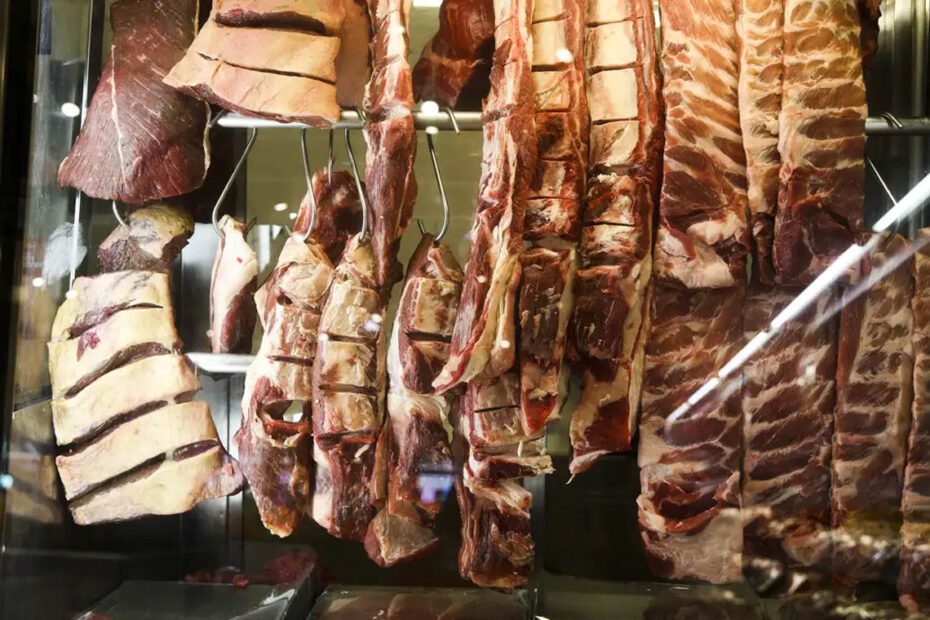 Abase repudia Carrefour, controladora do Atacadão, por decisão de barrar carne brasileira - 