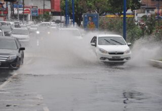 Codesal anuncia alerta nível máximo de atenção após fortes chuvas em Salvador - 