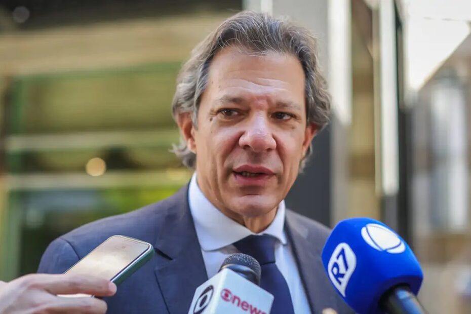 Haddad vai anunciar isenção de IR para quem ganha até R$ 5 mil nesta quarta - 