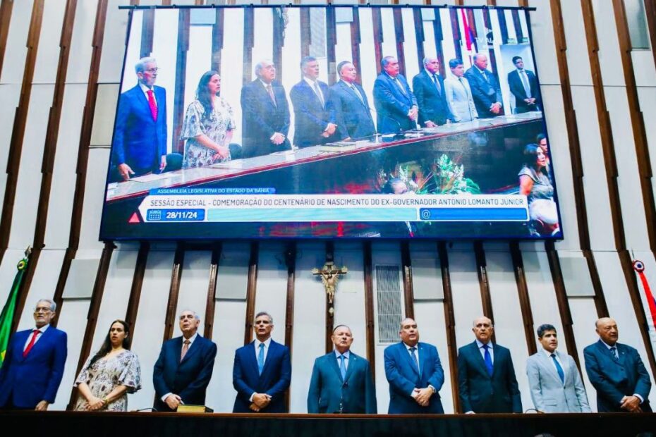 Parlamentares e lideranças políticas participam de homenagens a ex-governador Lomanto Jr - 