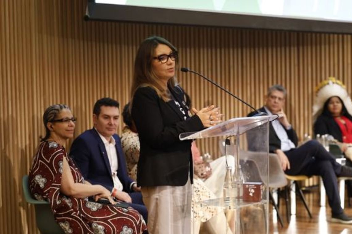 Janja critica falta de gabinete formal para o trabalho da primeira-dama - 