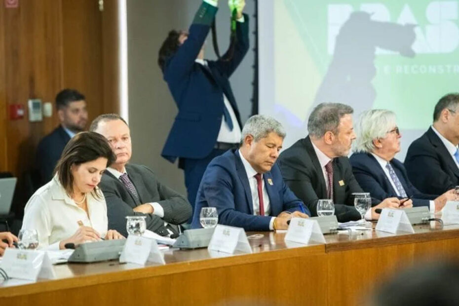 Jerônimo avalia reunião sobre segurança pública com governadores e Lula: ‘Iniciativa exemplar’ - 