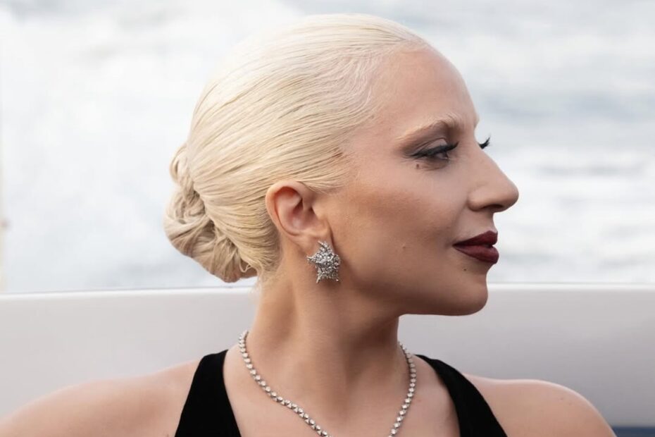 Lady Gaga firma acordo com Prefeitura do Rio para show em Copacabana, diz coluna - 