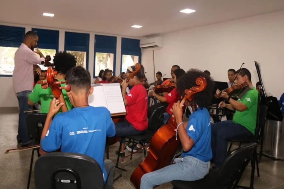 Neojiba abre 306 vagas com bolsas de até R$ 1.100 para músicos na Bahia - 