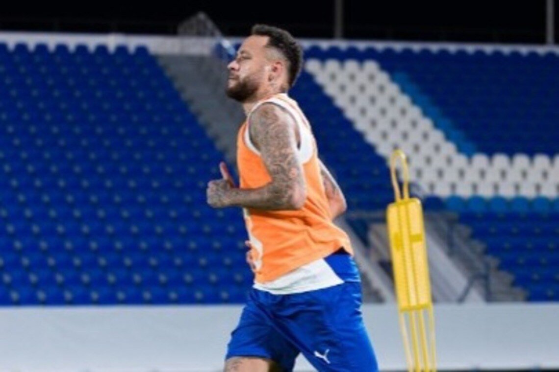 Neymar vira desfalque de última hora e complica o Santos em duelo decisivo contra o Internacional - 