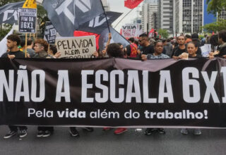 Manifestantes ocupam ruas em várias capitais em protesto contra escala 6×1 - 