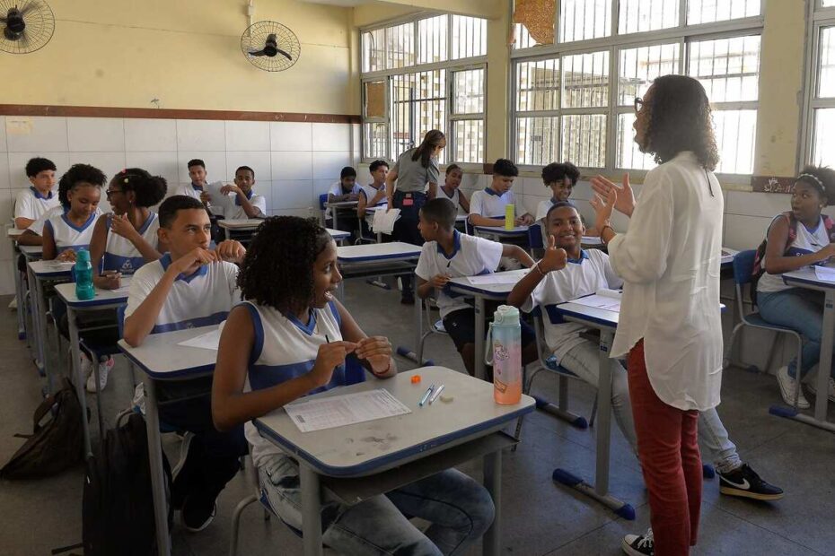 Prefeitura abre cadastro para vagas em escolas municipais de Salvador; prazo vai até 4 de dezembro - 