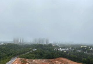 Com acúmulo de mais de 300 milímetros de chuva, Salvador está em alerta máximo - 