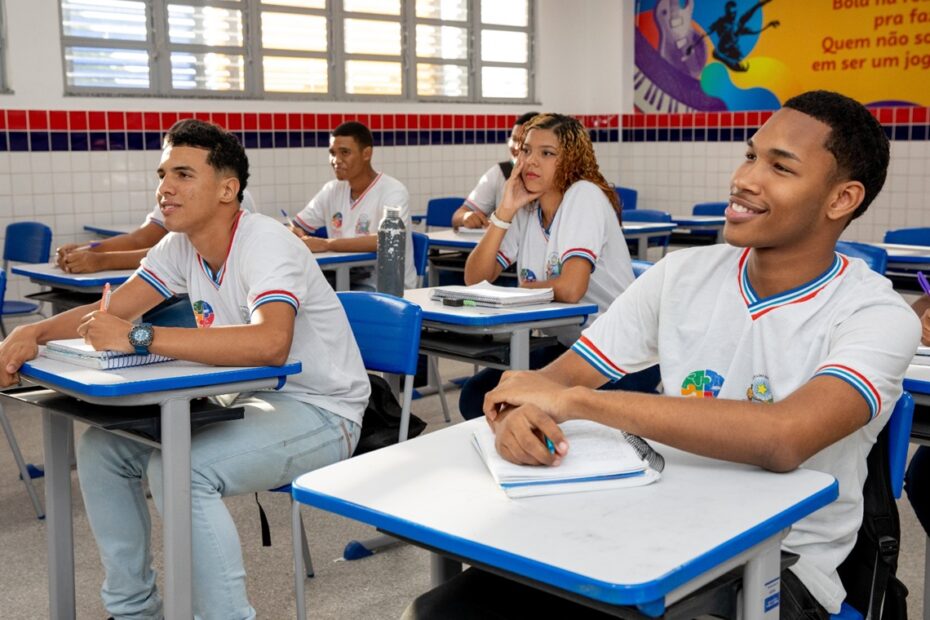 SEC lança prêmio para melhor desempenho na educação - 