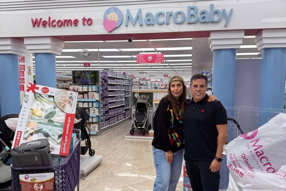 Ivete Sangalo fecha loja de enxoval ao fazer compras nos EUA - 