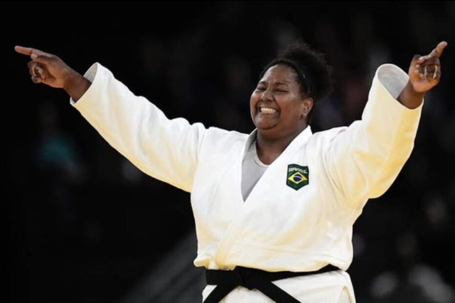 Bia Souza é indicada ao prêmio de melhor judoca do mundo - 