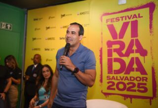 Prefeito comemora público de 200 mil pessoas no 1° dia do Festival Virada Salvador - 