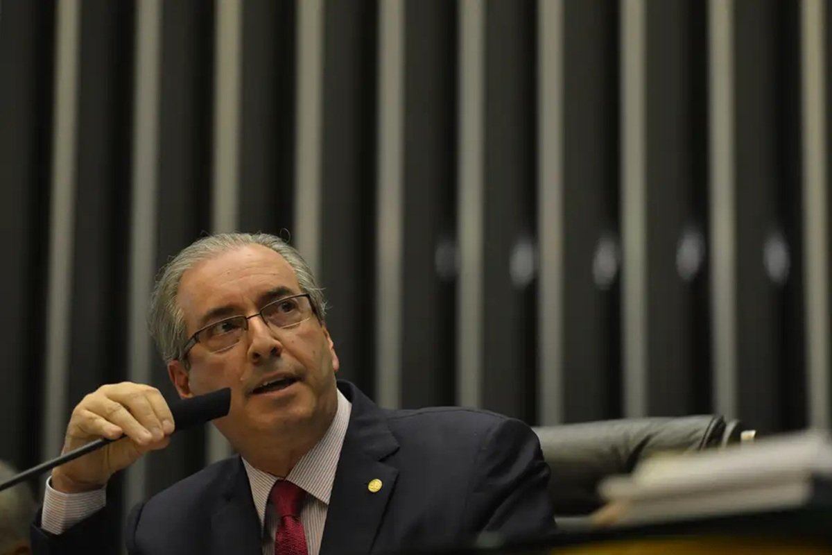 Gilmar Mendes confirma competência do STF para julgar Eduardo Cunha por corrupção - 