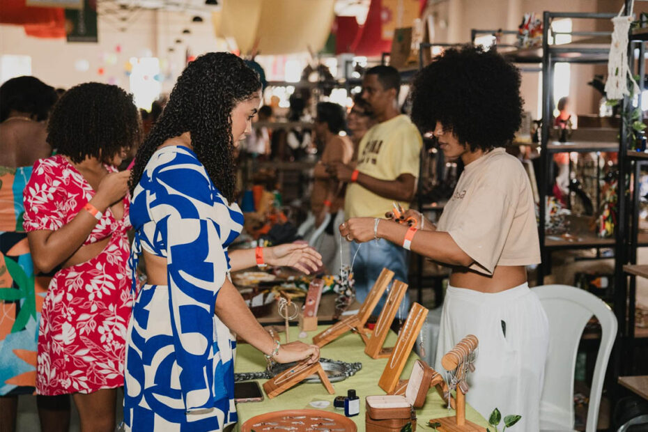 Prazo para empreendedores criativos de Salvador se inscreverem no Festival Mercado Iaô encerra nesta quarta - 