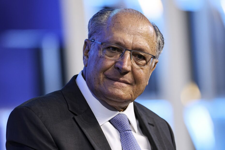 Alckmin anuncia lançamento da Missão 5 da Nova Indústria Brasil na próxima semana - 