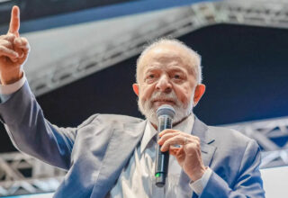 Lula rebate críticas ao Bolsa Família, anuncia pente-fino e defende ajuste em programas sociais - 