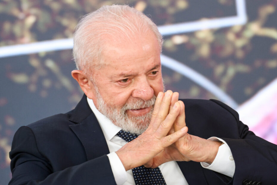 Lula passará por exame de tomografia nesta quinta-feira para avaliação médica - 