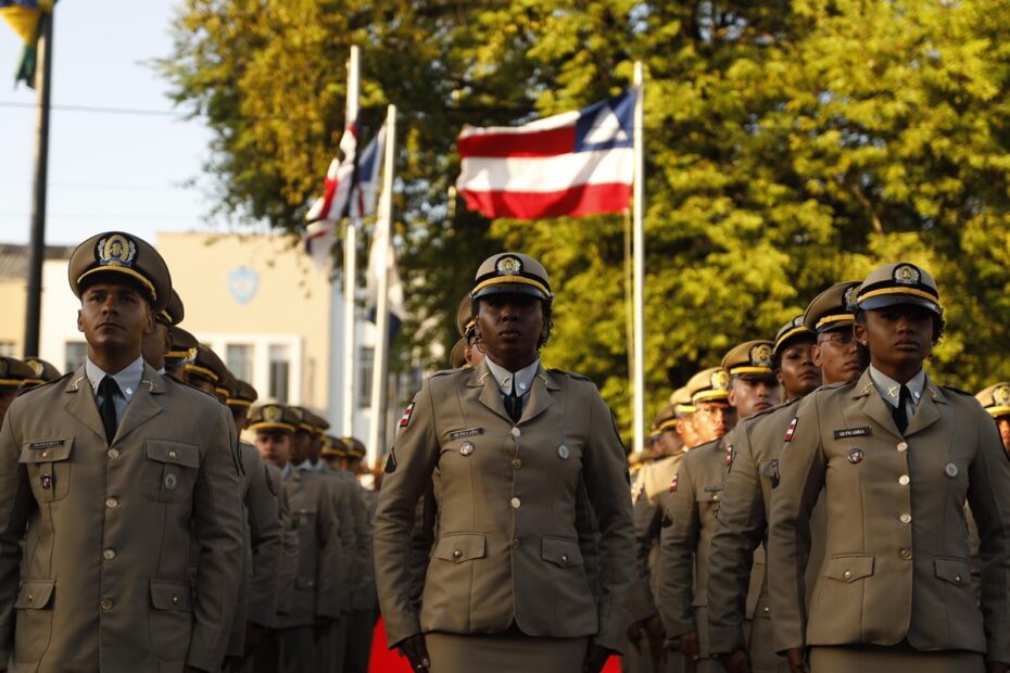 Polícia Militar da Bahia forma mais de 1.600 soldados para reforçar o Estado - 