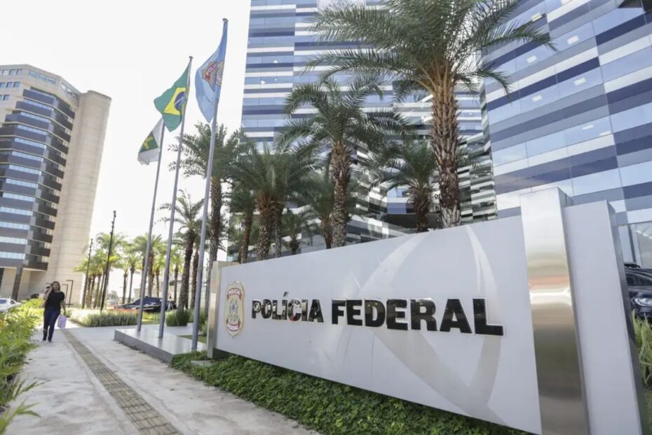 PF diz que indiciado no inquérito do golpe esteve em voo de Gilmar Mendes - 