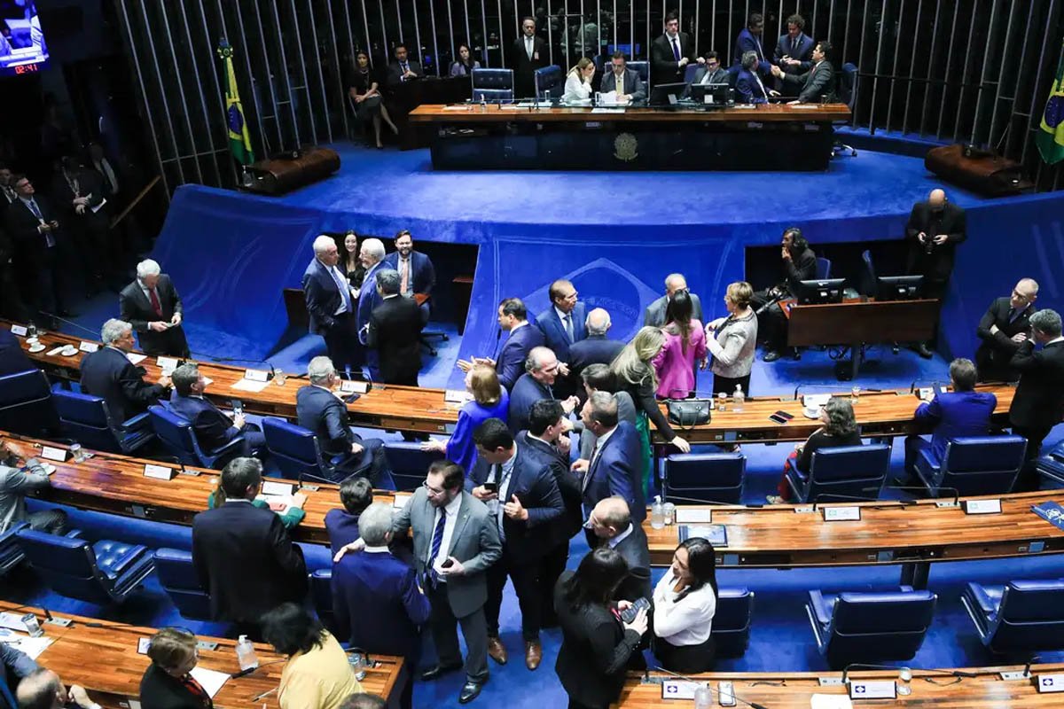 Votação do Orçamento da União de 2025 é adiada para fevereiro, afirma líder do governo - 