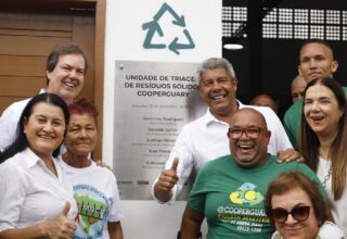 Catadores de recicláveis de Salvador recebem primeiro galpão de triagem - 