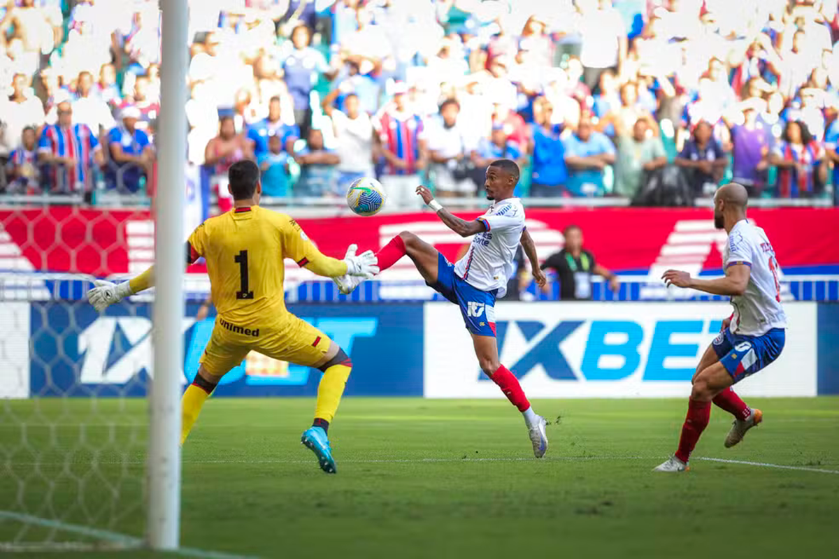 Bahia vence Atlético-GO e volta à Libertadores após 35 anos - 