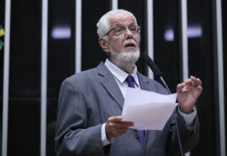 Jorge Solla explica voto contra emenda de castração química de criminosos sexuais - 