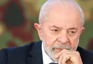 Lula passa por novo procedimento cirúrgico com sucesso - 