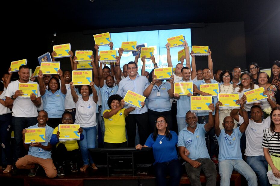 Prefeitura de Salvador viabiliza emprego formal para 50 pessoas em situação de rua - 