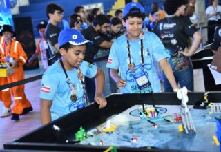 Mais de 600 estudantes de todo Brasil participam de festival de ciência e tecnologia em Salvador - 