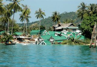 Tsunami na Tailândia completa 20 anos; confira outros fatos históricos - 