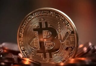 Bitcoin encerra 2024 com alta de 112% e analistas apontam otimismo para 2025 - 