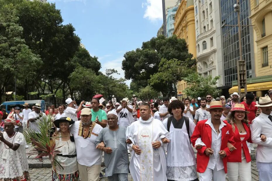 Casos de intolerância religiosa aumentam 66,8% em 2024, aponta Ministério dos Direitos Humanos - 