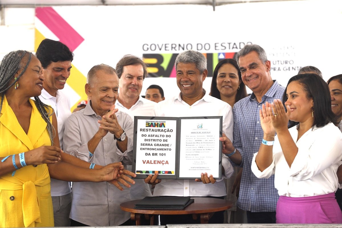 Jerônimo Rodrigues critica Coelba e diz que empresa é ‘freio no desenvolvimento’ da Bahia - 