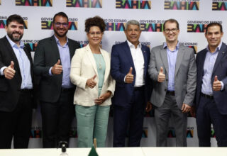 Em aceno à base governista, prefeitos do União Brasil se reúnem com Jerônimo - 